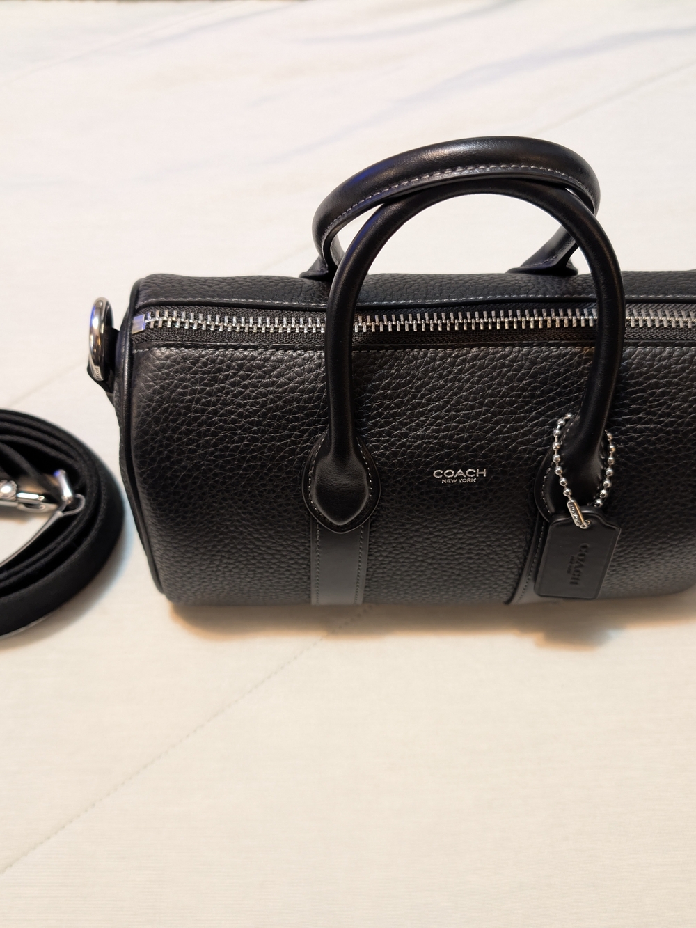 Coach Compass 25 Black Pebble Leather New